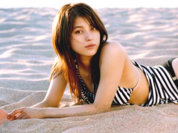 ezgif-360ad93f774209c0