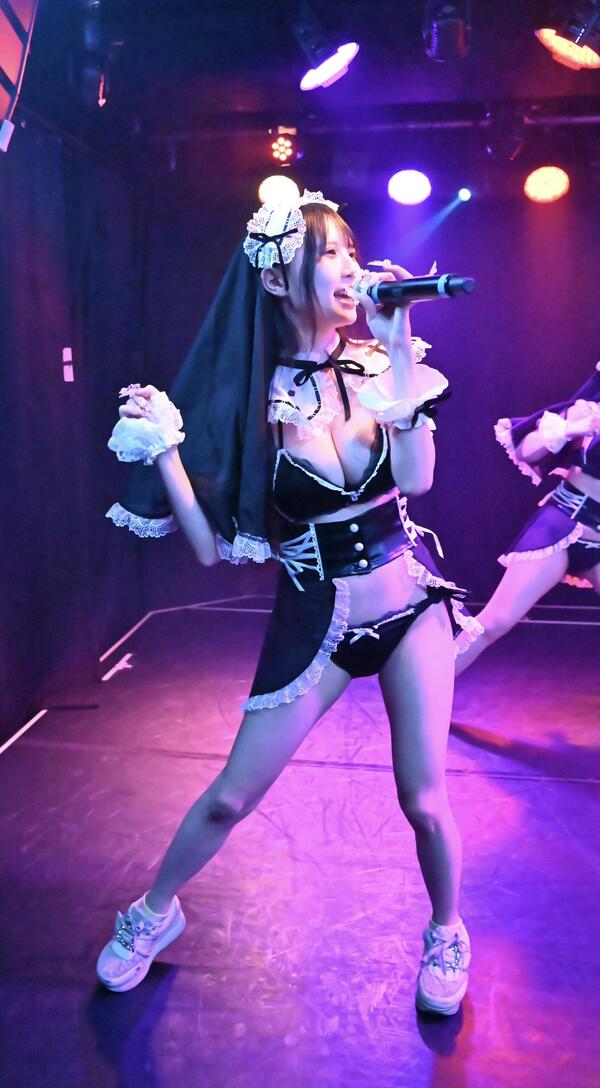 ezgif-6c4207a1a47654dc