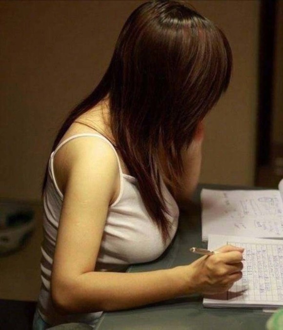 oppai-yasume-table-feti-erogazou-16