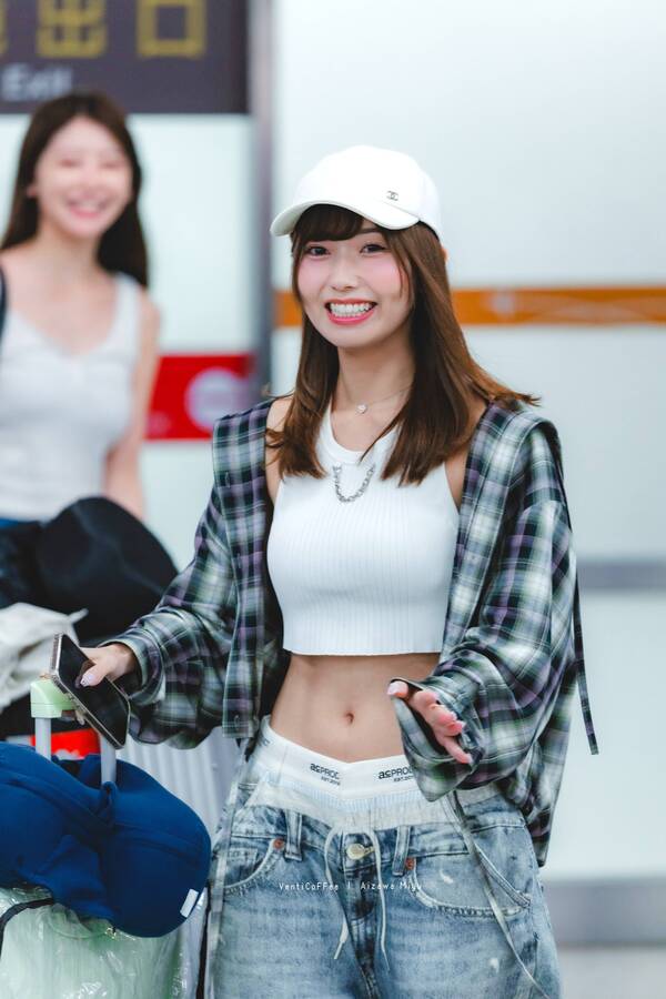 日本が世界に誇るAV女優・グラドルの皆さん、続々と台湾に到着 3