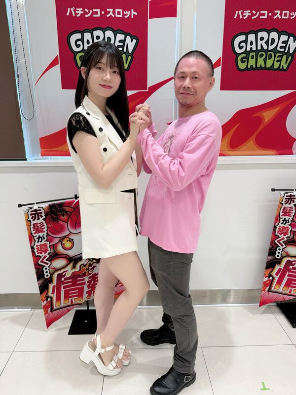 人気トップAV女優・瀬戸環奈さんの無料ツーショット撮影会の様子がこちら！