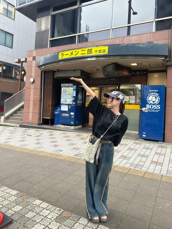 いつも撮影現場の弁当の写真ばかり載せてるAV女優さん、プライベートでは予算5万円台の高級天ぷら店に行っていた 21
