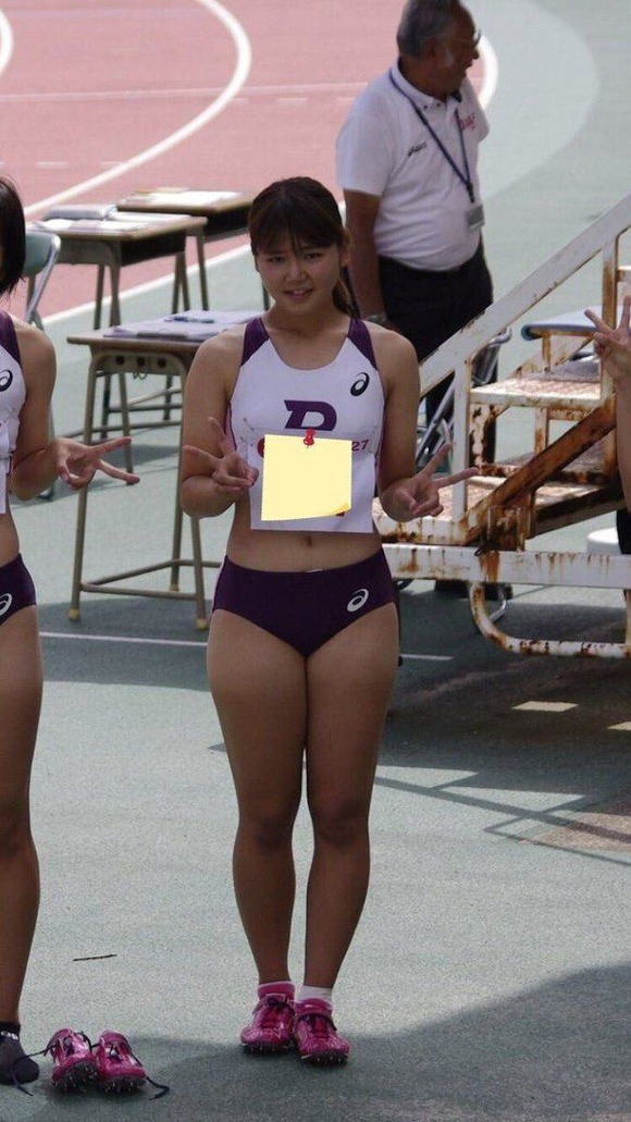 【画像】陸上女子っていいよな？　お尻ふともも日焼け跡ｗｗｗ 18