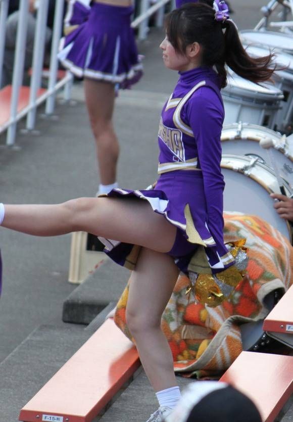 メルカリで「女子高生チアのユニフォーム 」が28万円で取引→外国人「日本人めっちゃキモい」 23