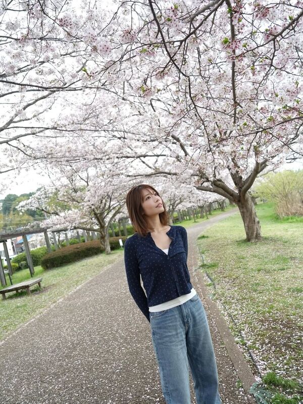 凄い美人さん、 汚いおっさんに メチャクチャSEXされてしまう 17