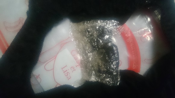 【画像】ネットで買った使用済みパンティ届いた 4
