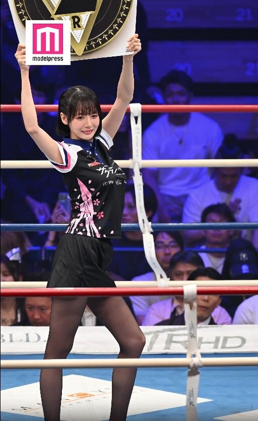 【動画】役満ボディの岡田紗佳さん(32)、ラウンドガールとして登場
