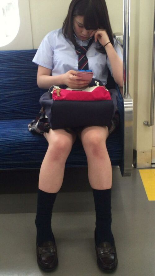 ezgif-4029f8a3f1e89e95