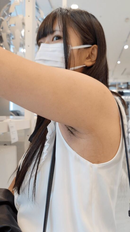 ezgif-67b2aac242533501