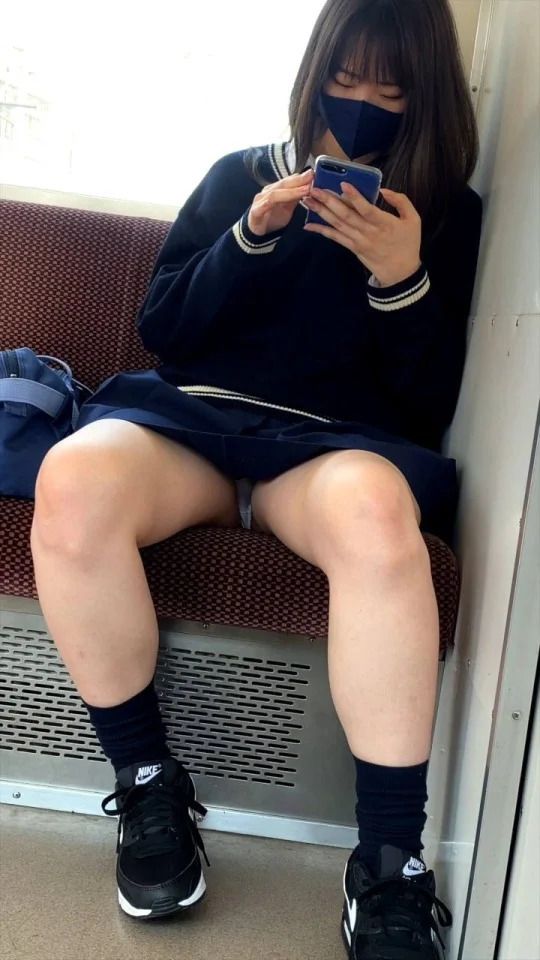 ezgif-611179e32019e84e