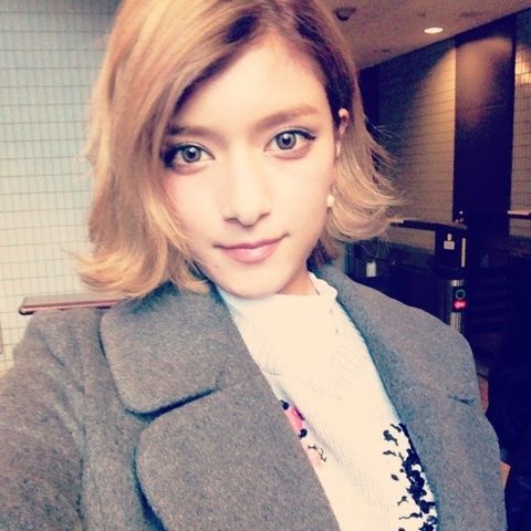ローラの髪型 Smap Smap 13年2月18日o A イマドキ芸能人のヘアースタイル解剖