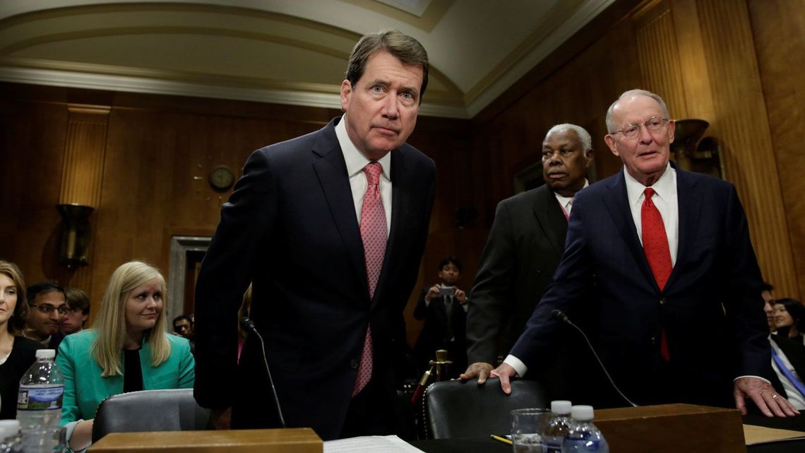 駐日大使 開会式のテレビクルー寸劇の意味を教えて下さい 誰にも分からず答えられない事態に 弾き語り