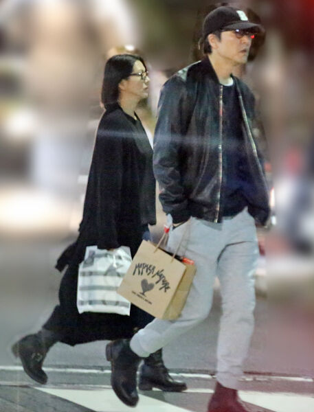 小泉今日子 略奪愛 豊原功補ついに離婚へ 芸能まるわかり速報