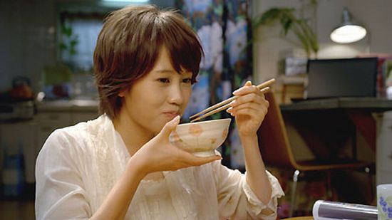 Akb48 前田敦子 母思いほろり お茶漬けcmで一人暮らし女子大生演じる Geinou2newsのブログ
