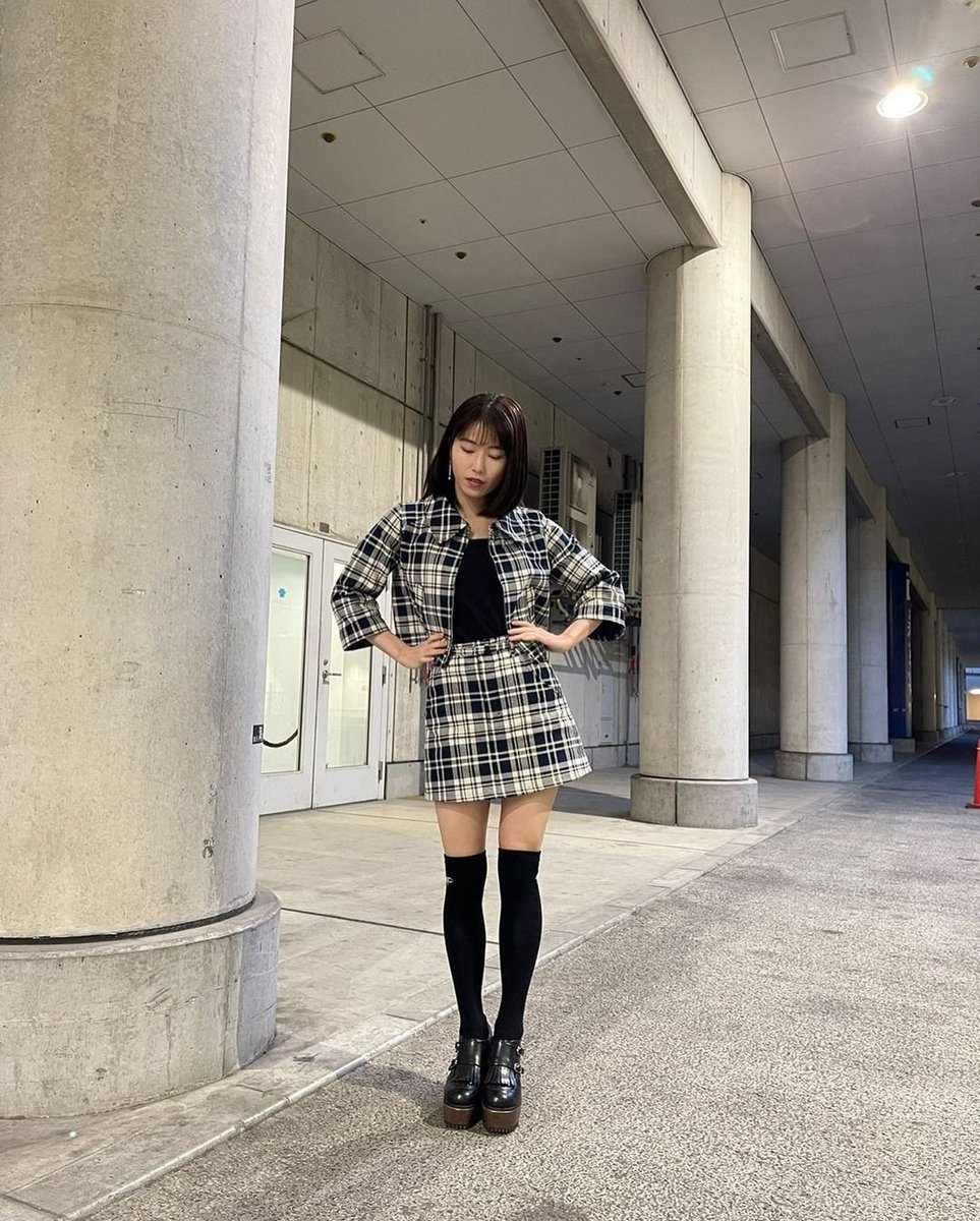 Akb48 横山由依 28 ミニスカニーハイから 絶対領域 チラリ スタイル最高 絶賛の声 芸能ニュースまとめ Akb48 横山由依 28 ミニスカニーハイから 絶対領域 チラリ スタイル最高 絶賛の声 芸能ニュースまとめ