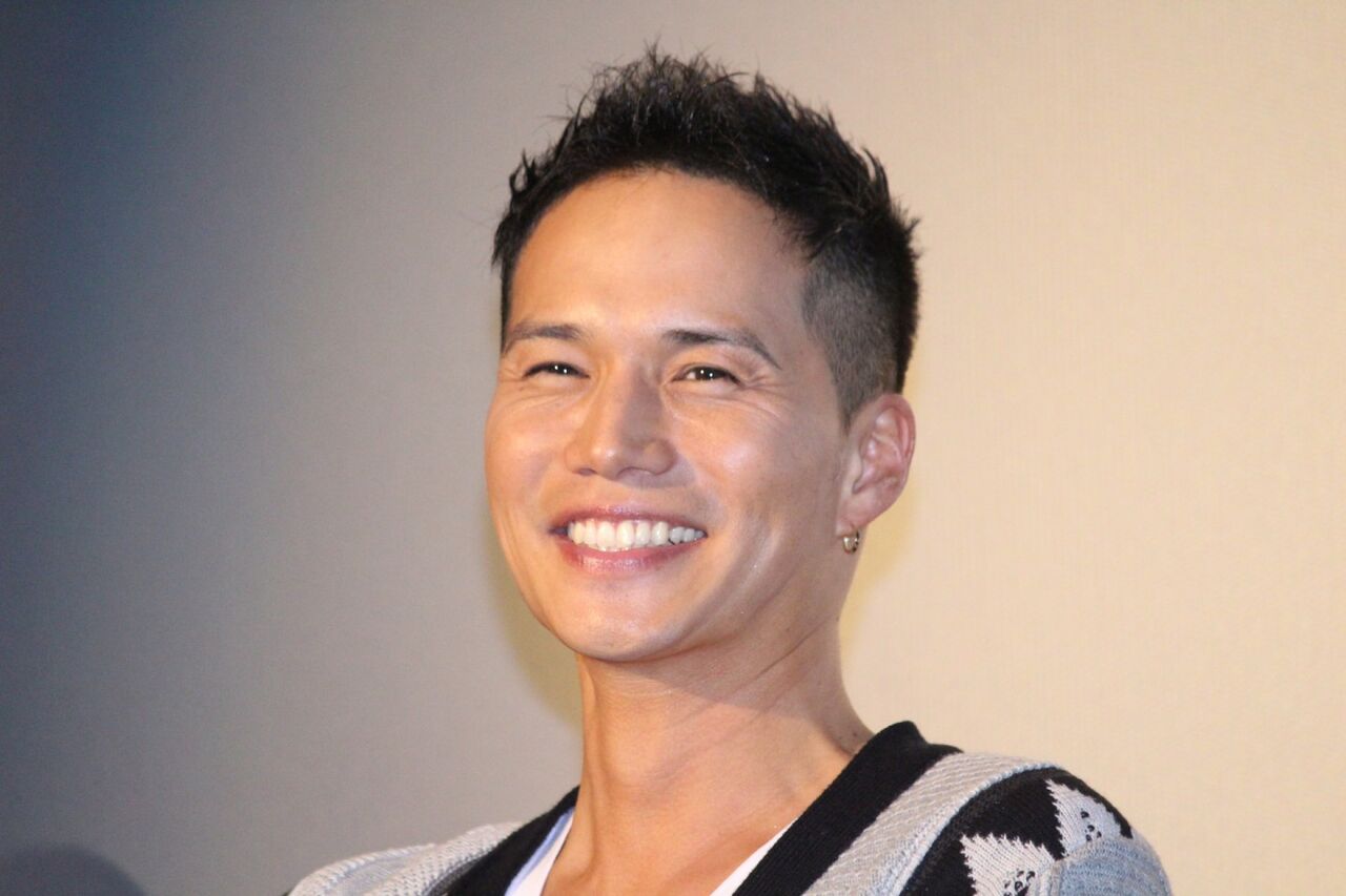 俳優 市原隼人 34歳birthdayかっこいい両親の写真と共に投稿 祝福の声 気になる芸能ニュース 俳優 市原隼人 34歳birthdayかっこいい両親の写真と共に投稿 祝福の声 気になる芸能ニュース