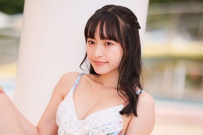 高崎かなみ