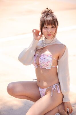 小鳥遊くれあ
