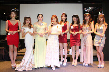 （左から）かんな、花咲ふあり、MARIA、明日花キララ、あいり、天使らら、加藤真帆、月乃うた