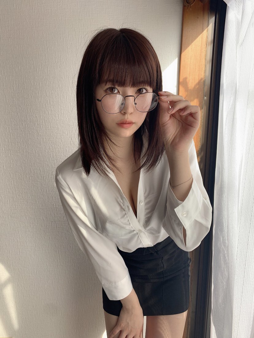 福を呼び込む鬼ちゃんです 坂東遥が披露したセクシーな 鬼コスチュームショット にファンメロメロ 芸能ゆうびん