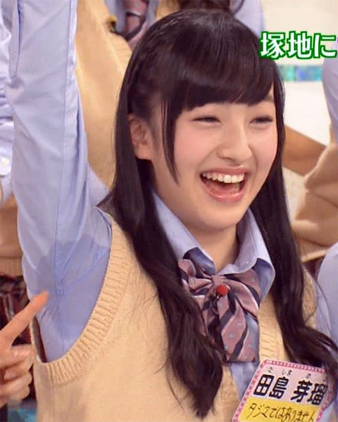 この可愛いHKT48メンバーのグッチョリ濡れた腋汗がヤバイwww「興奮した」「ビショビショ」