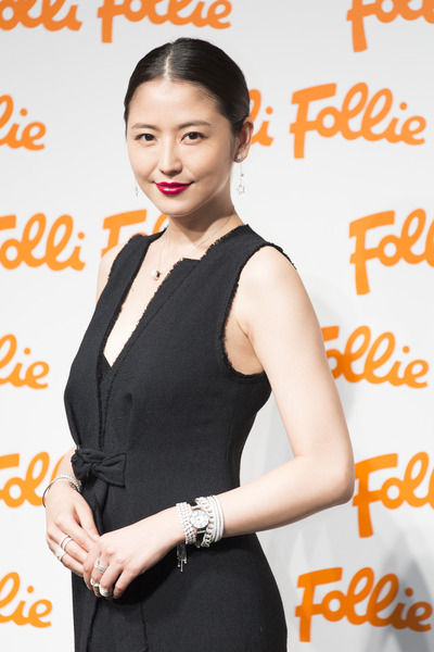 長澤まさみ(29)胸チラくっそエロいドレス姿がたまらんww推定Eカップ乳揉みまくりたいww【エロ画像】