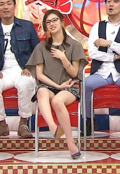 北川景子(27)の生足太ももがたまらん【エロ画像】