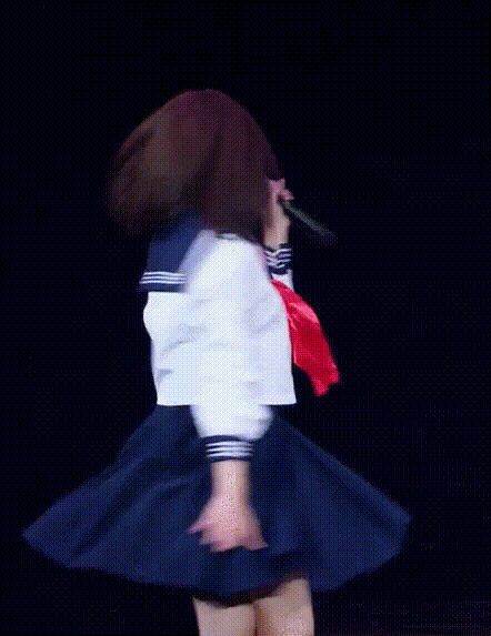 秋元真夏_1-03