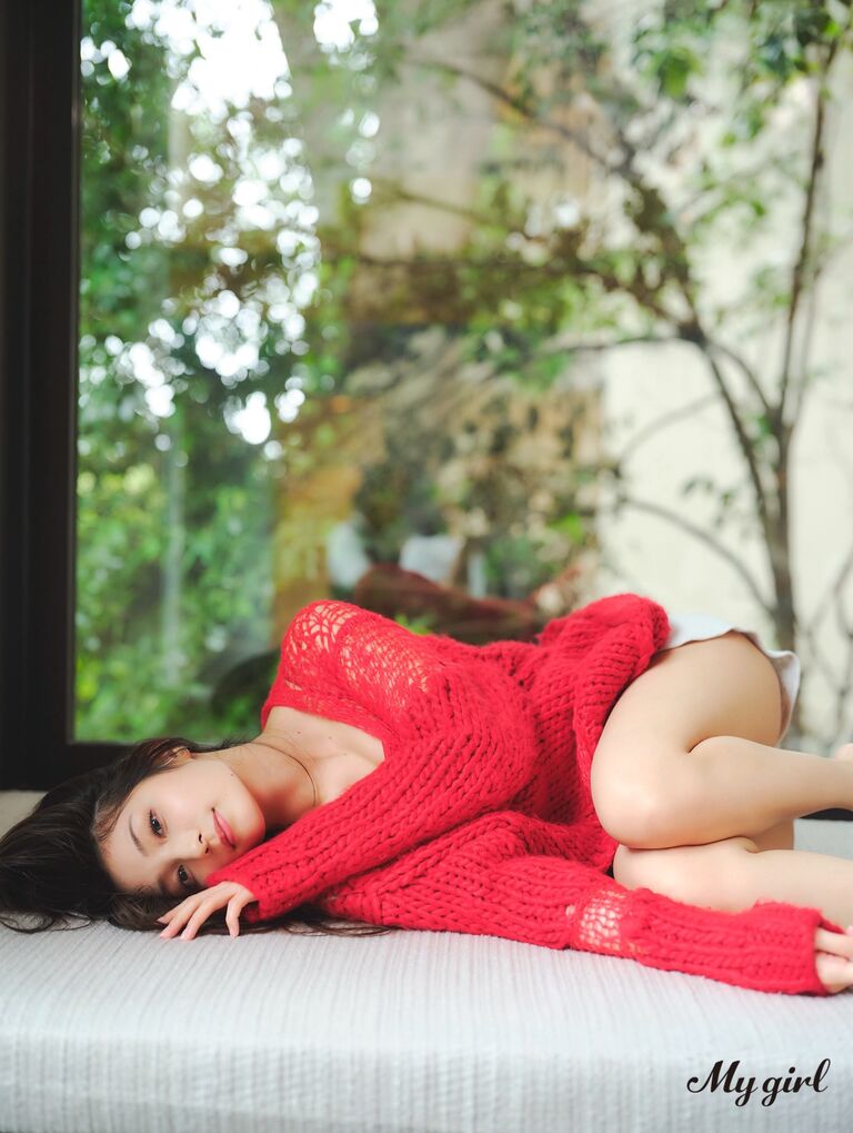 【朗報】声優界で一番美人とされる高野麻里佳さん、下半身をほぼ開示へ・・・