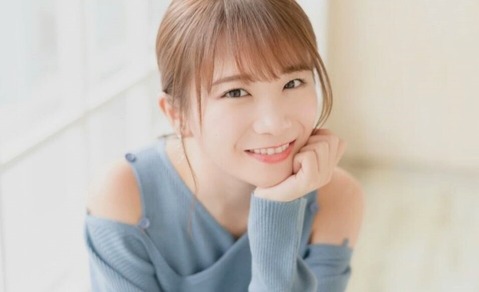 akimoto manatsu