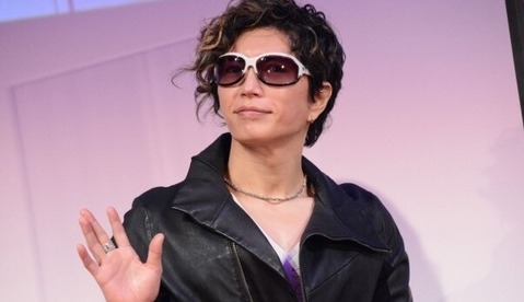 gackt_top_0218