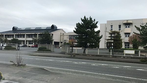 【岩手矢巾】不来方高バレー部員自死 顧問「頭に脳みそ入ってるのか」=父親、刑事告訴も検討