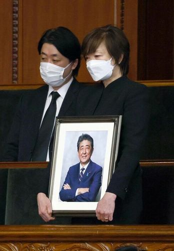 【心が震えた】野田元首相の安倍元首相追悼演説　昭恵夫人「原稿を仏壇に供えたい」　与野党超え称賛の声