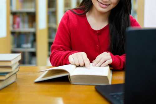 高市政権、日中租税条約見直しへ　中国人留学生の免税特権廃止と課税強化