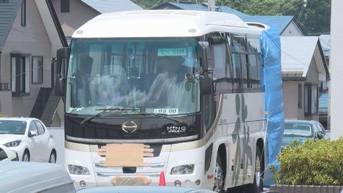 【かみのやま温泉バス事故】誘導中の女性ガイド　観光バスと電柱に挟まれ死亡