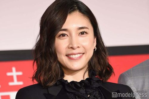 【初の無料配信決定】竹内結子さん主演「ランチの女王」 X「伝説のドラマ」「思い出して泣きそう」