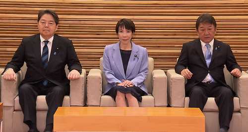 最新世論調査 高市政権支持率75％｜積極財政69％期待・存立危機事態発言55％容認【テレ東・日経】