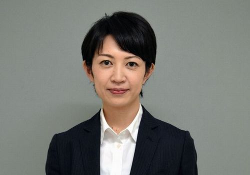 【大阪・寝屋川市議逮捕】吉羽美華容疑者ら5人　コロナ融資悪用、総額10数億円詐取か　「半額払えば返済不要」などと嘘の説明　過去に写真集も