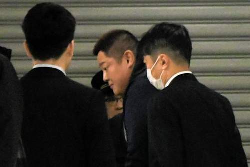 【元時津風親方逮捕】コンビニでコピーした「駐車禁止除外標章」を掲示 「駐車違反の取り締まりを免れるためだった」容疑認める　ネット「セコすぎる」