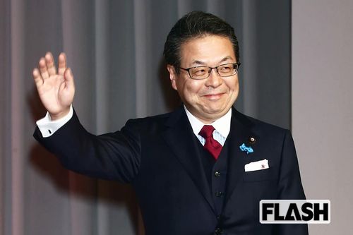 【茶番国会】『腰抜けメガネ』世耕参院幹事長、『増税メガネ』を痛烈批判も速攻謝罪で批判殺到「情けない」　岸田首相の度量の小ささに苦言も