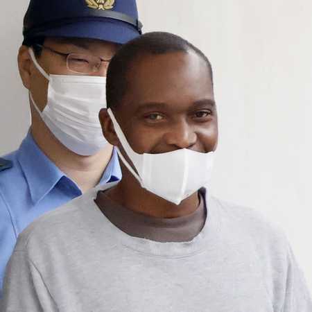 移民政策の現実|自動車盗難・密輸300台超でウガンダ人ら4人逮捕 ヤード実態と国際交流センター紹介に波紋