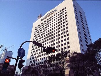 【港区議逮捕】川崎で女子高校生3人に露出 容疑を否認「右手で隠していた」=2016年にも傷害容疑で逮捕