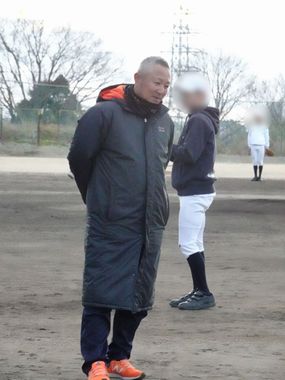 【大阪偕星暴行事件】野球部監督、生徒の首を掴んで掴んでなぎ倒し…セクハラ、給付金詐欺に続き不祥事が止まらない　文春オンライン