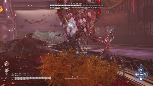 人形型のボスネイティブKarakuriと戦っているイヴ