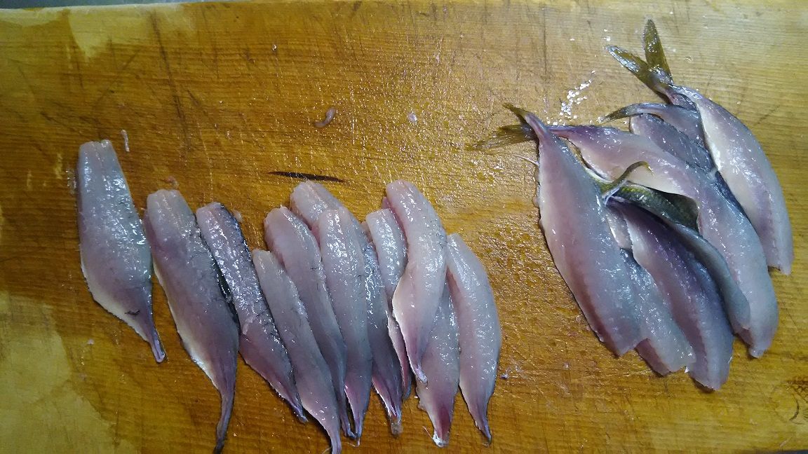 釣ったアジをさばいて叩いて 簡単なめろうの作り方 外房でシマアジ ヒラメ釣りのじぇみないブログ