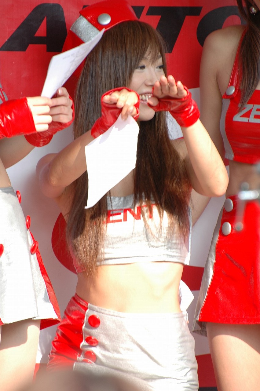 未開封あり　レースクイーン山崎みどりさん DVD 3枚セット 31VWR13GJ9L._UF350,350_QL50_.jpg