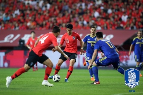 0002092162_001_20180601215414448