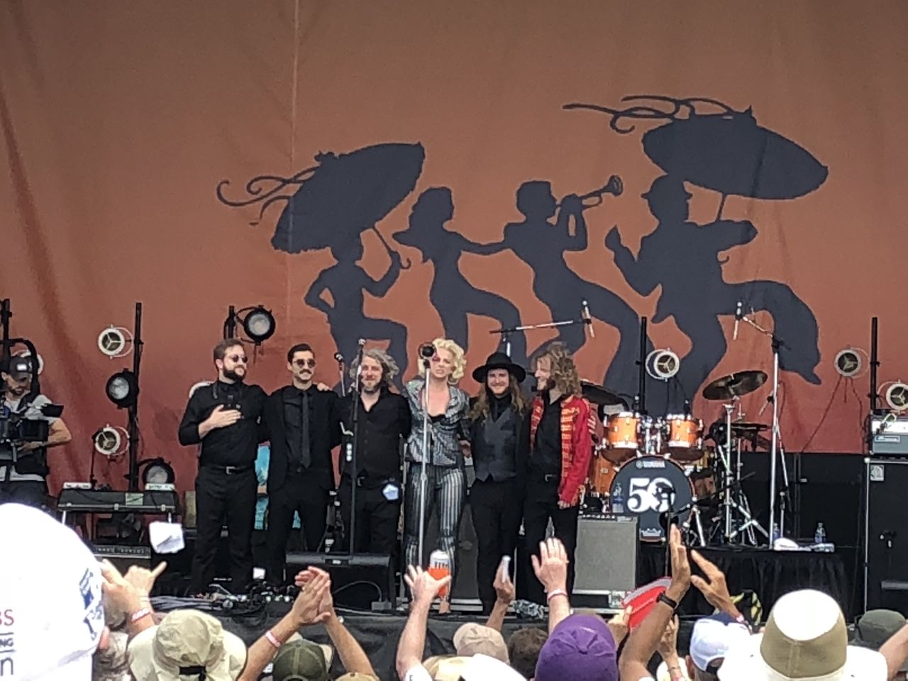 Samantha Fish At New Orleans Jazz Fest 19 5 2 レシーブ二郎の音楽日記 Samantha Fish At New Orleans Jazz Fest 19 5 2 レシーブ二郎の音楽日記