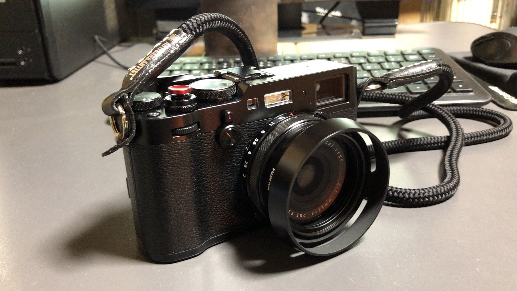 36%割引ブラック系最新最全の ☆極美品☆FUJIFILM X100F ブラック 日本代理店正規品 ★極美品★FUJIFILM ブラック シャッター回数約600回 X100F その他