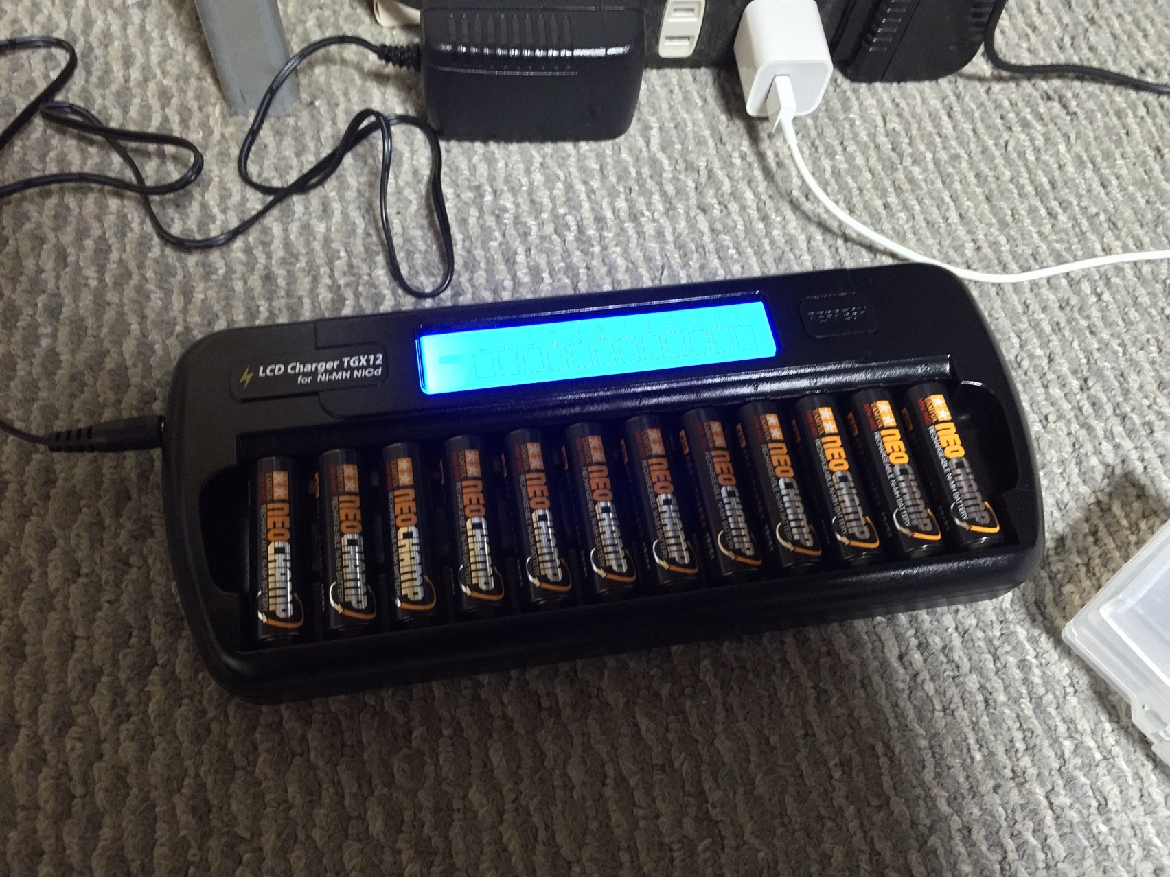 充電器 注ミニ四駆です 元原チャーズ総帥のmoment 充電器 注ミニ四駆です 元原チャーズ総帥のmoment